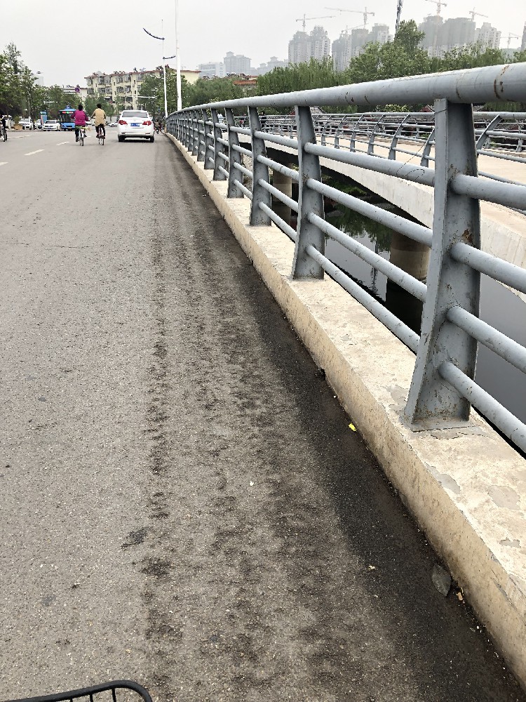 不銹鋼噴涂新選擇：醇酸磁漆，保護(hù)與美觀并存