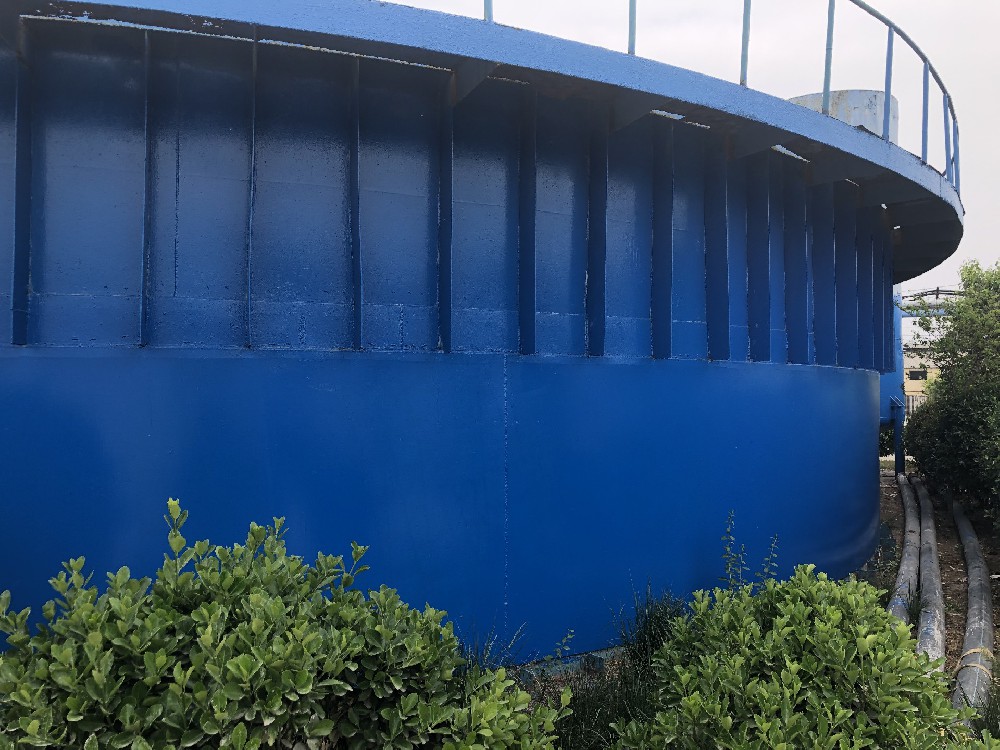 建筑外墻，煥然一新：揭秘適合建筑外墻刷新的醇酸底漆力量