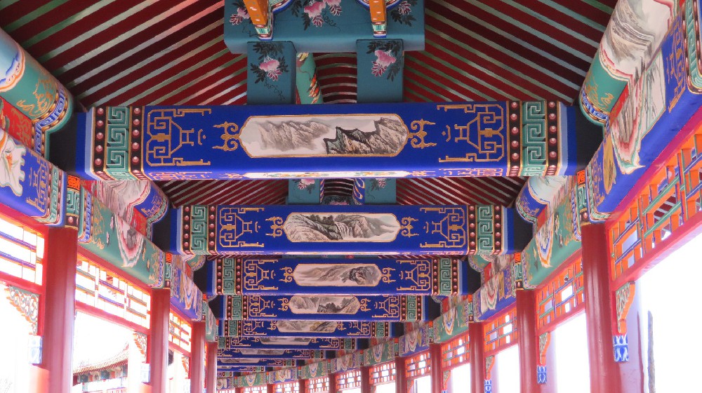 歷史風(fēng)華再現(xiàn)，醇酸專用汽車漆守護(hù)文化遺產(chǎn)